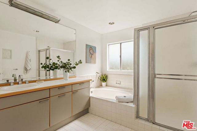 610 Harbor Street 1, Venice, CA 90291