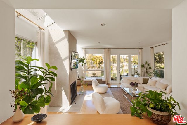 610 Harbor Street 1, Venice, CA 90291