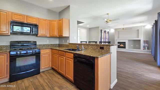 13609 W CYPRESS Street, Goodyear, AZ 85395