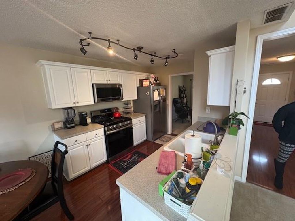 Image 16 of property listing at 3705 Patterstone Drive, Johns Creek, GA 30022