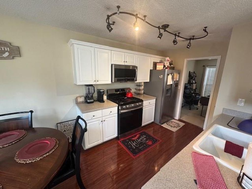 Image 17 of property listing at 3705 Patterstone Drive, Johns Creek, GA 30022