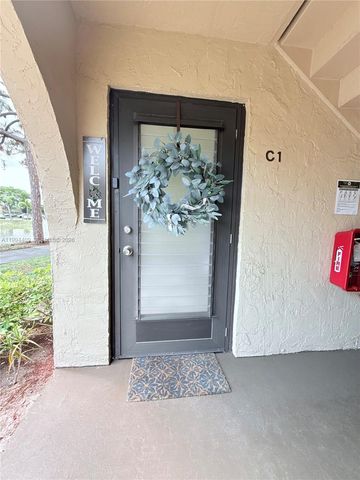 340 Pine Ridge Circle C-1, Greenacres, FL 33463