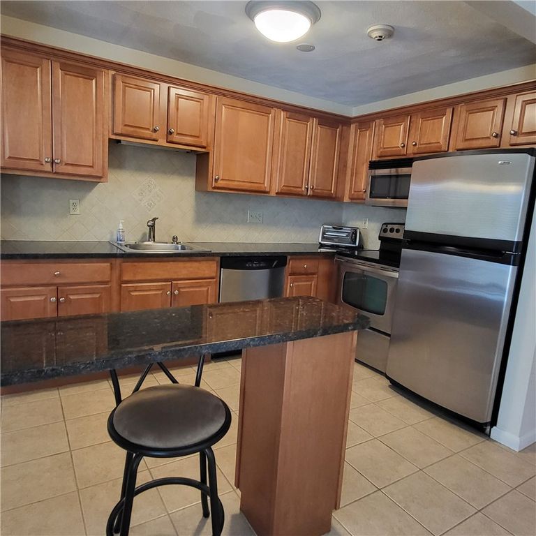 400 New River Road 704, Lincoln, RI 02838