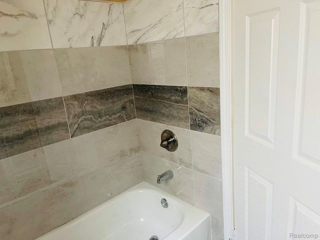 11691 Archdale Street, Detroit, MI 48227