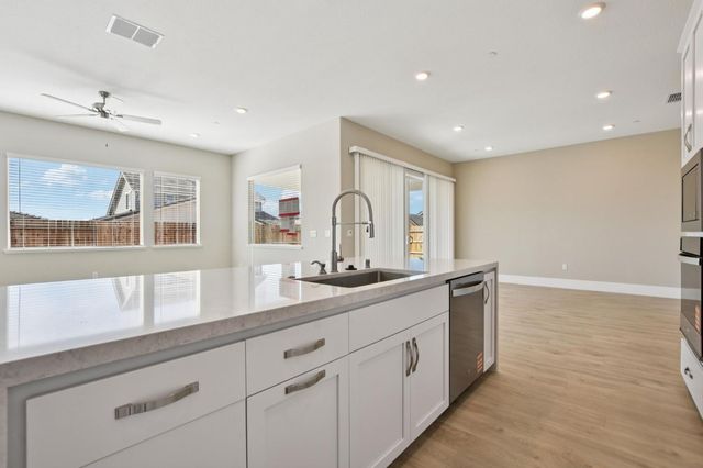 3016 Pocosol Way, Rancho Cordova, CA 95742