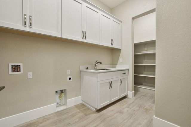 3016 Pocosol Way, Rancho Cordova, CA 95742