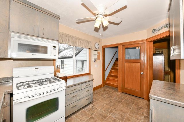 3018 N 73rd STREET, Milwaukee, WI 53210