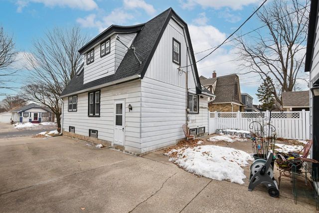 3018 N 73rd STREET, Milwaukee, WI 53210