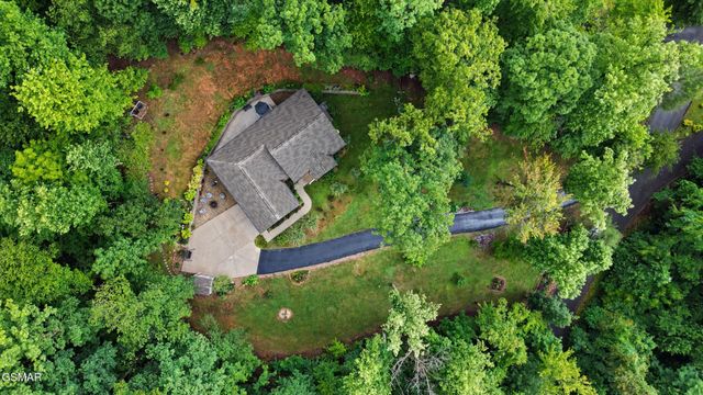 1016 Country Mountain Road, Cosby, TN 37722