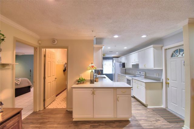 3142 VALLEY HIGH DRIVE, Lakeland, FL 33812