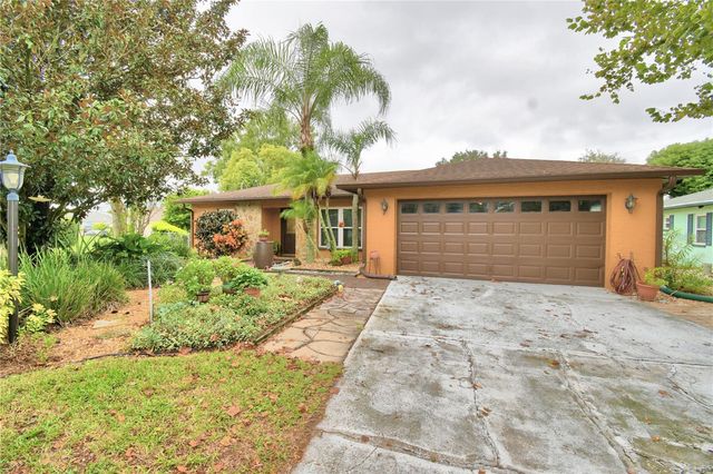 3142 VALLEY HIGH DRIVE, Lakeland, FL 33812