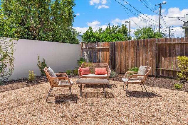 6737 Van Maren Ln, Citrus Heights, CA 95621