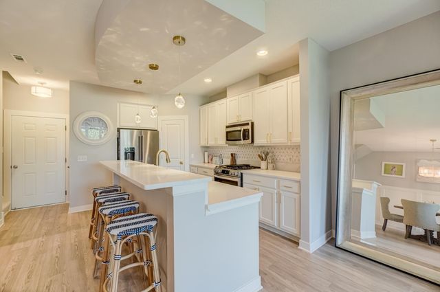 395 Valley Commons, Hudson, WI 54016