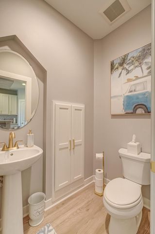 395 Valley Commons, Hudson, WI 54016