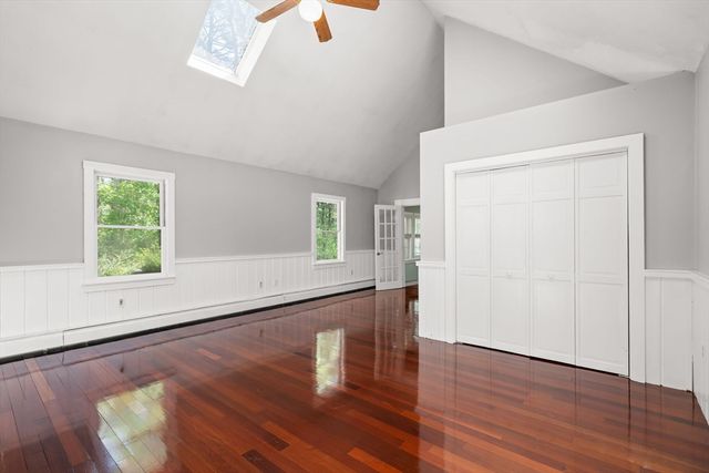 27 Cross Street, Medfield, MA 02052