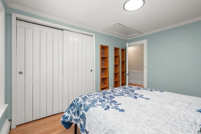 27 Cross Street, Medfield, MA 02052