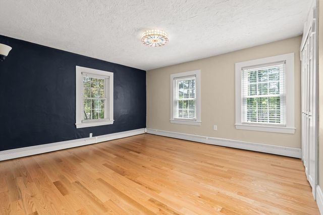 27 Cross Street, Medfield, MA 02052