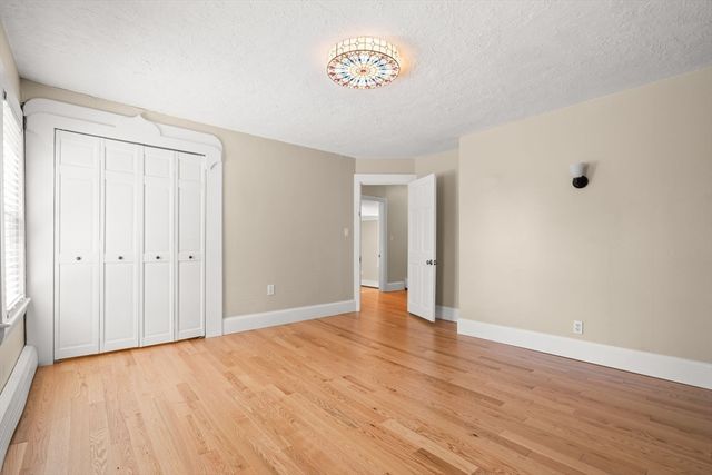 27 Cross Street, Medfield, MA 02052