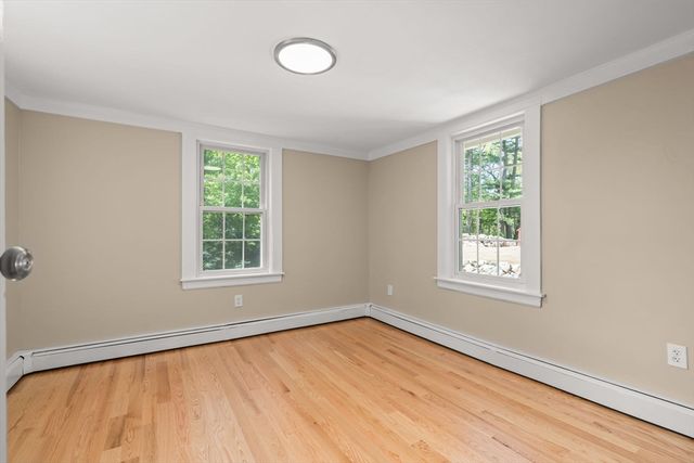 27 Cross Street, Medfield, MA 02052
