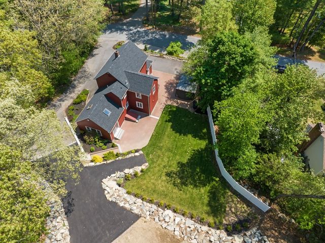 27 Cross Street, Medfield, MA 02052