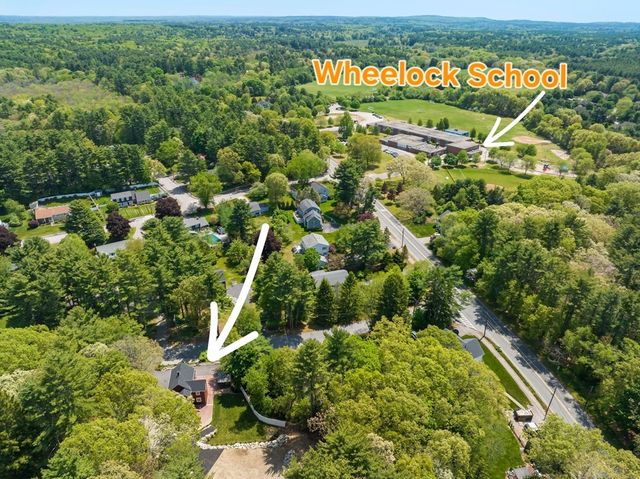27 Cross Street, Medfield, MA 02052