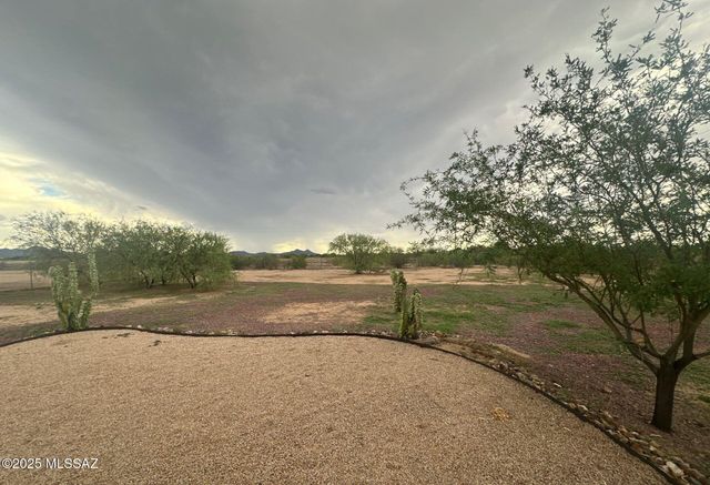 5065 N Sabi Road, Marana, AZ 85653