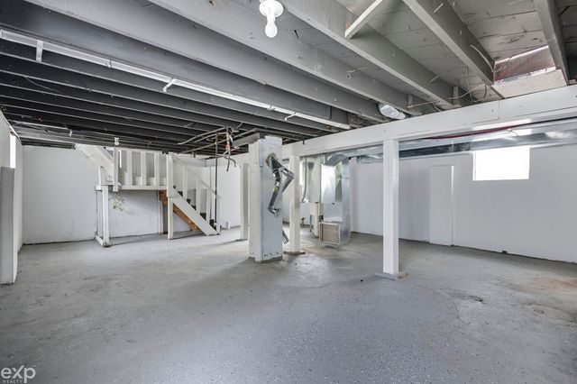 13320 Jane Avenue, Detroit, MI 48205