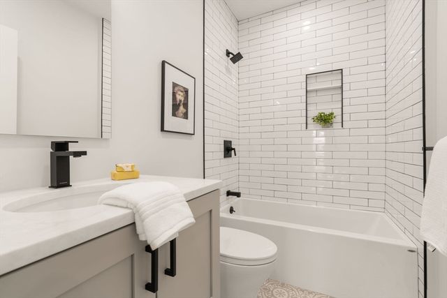 3514 Washington St 3, Boston, MA 02130