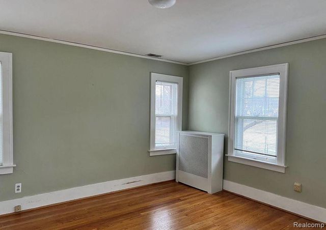 1072 Ridgedale Avenue, Birmingham, MI 48009