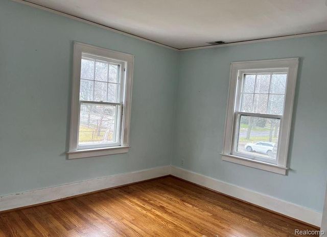 1072 Ridgedale Avenue, Birmingham, MI 48009