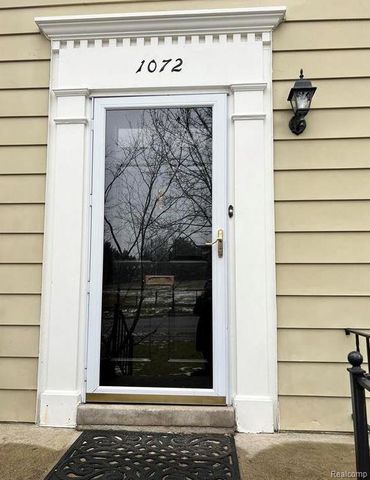 1072 Ridgedale Avenue, Birmingham, MI 48009