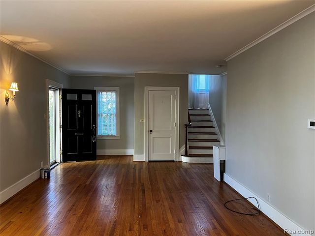 1072 Ridgedale Avenue, Birmingham, MI 48009