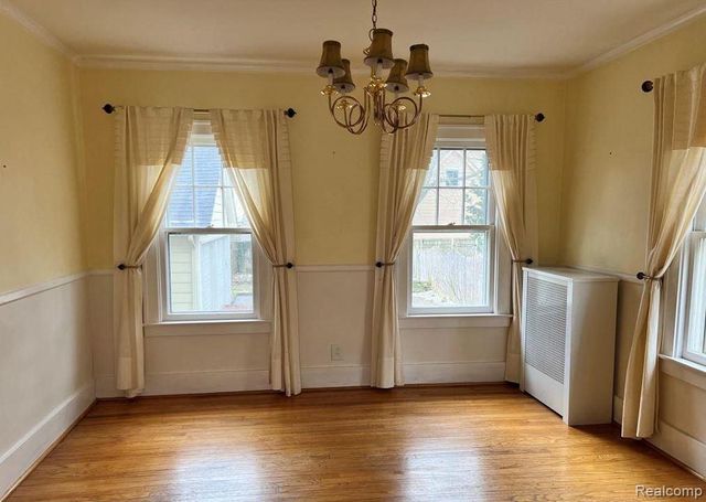 1072 Ridgedale Avenue, Birmingham, MI 48009