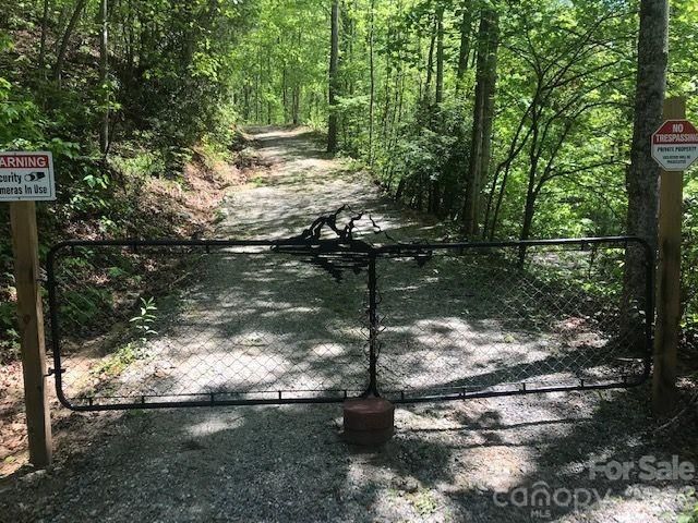 00 Charleston Harbor Drive 11, Saluda, NC 28773