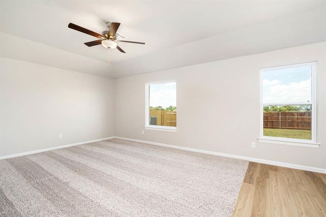 725 Luna Way, Tuttle, OK 73089
