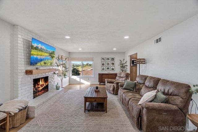 5512 Horse Ridge Way, Bonita, CA 91902