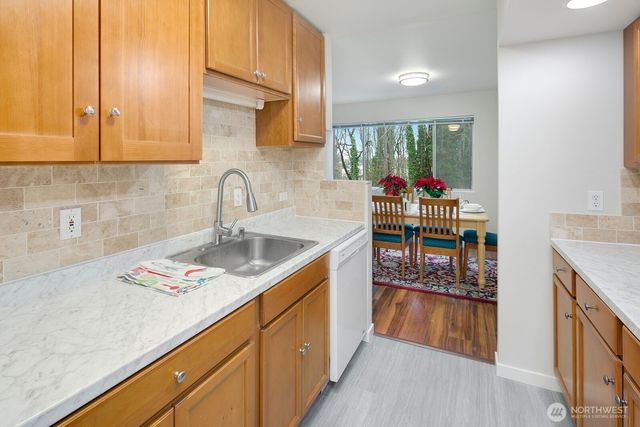 2367 S Forest Street, Seattle, WA 98144