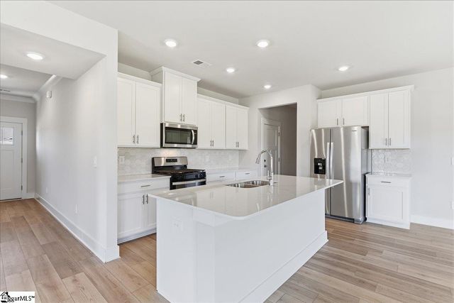 523 Hadlow Street, Greer, SC 29651
