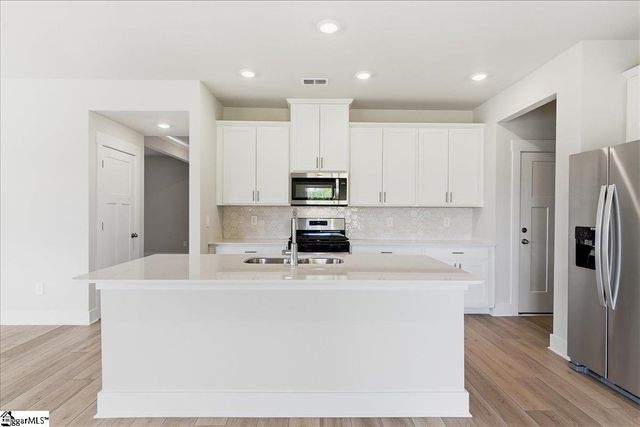 523 Hadlow Street, Greer, SC 29651