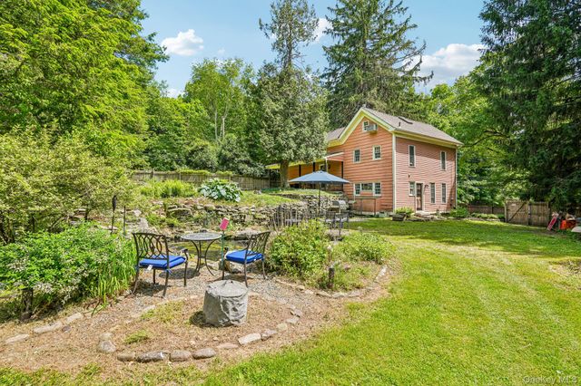 456 Saddle River Road, Airmont, NY 10952