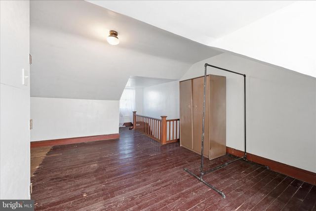 1758 W END AVE, Pottsville, PA 17901