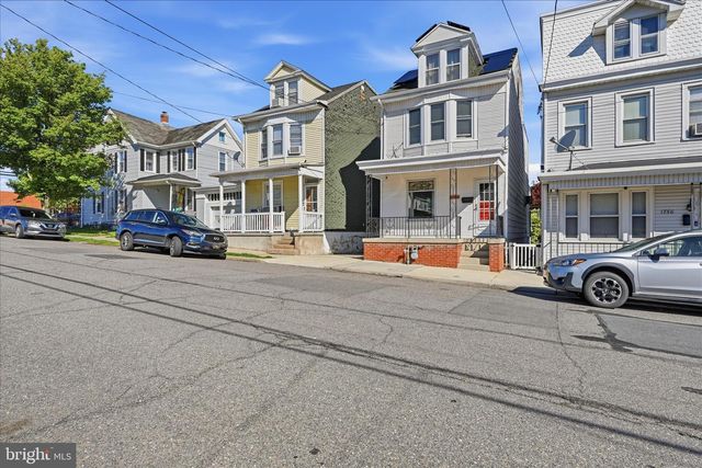 1758 W END AVE, Pottsville, PA 17901