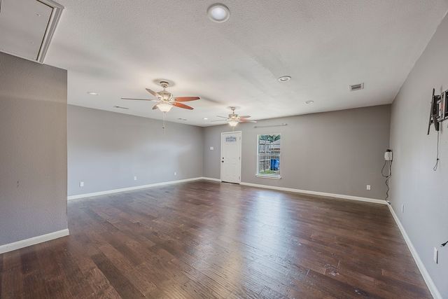 1302 N Trail Drive, Carrollton, TX 75006
