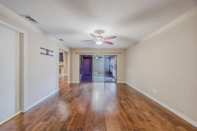 1302 N Trail Drive, Carrollton, TX 75006