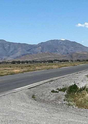 1660 West Charleston Park Avenue, Pahrump, NV 89048