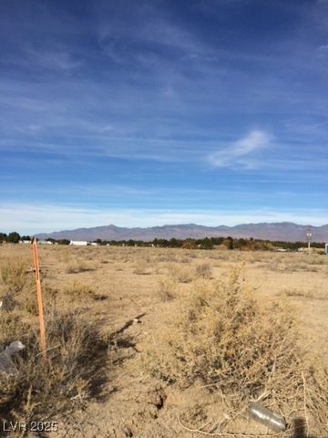 1660 West Charleston Park Avenue, Pahrump, NV 89048