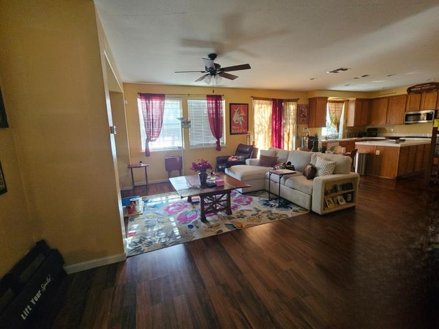 10929 Peony Place Dr, Stockton, CA 95209