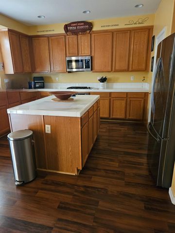10929 Peony Place Dr, Stockton, CA 95209