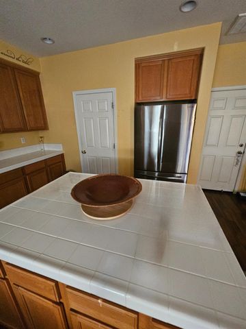 10929 Peony Place Dr, Stockton, CA 95209
