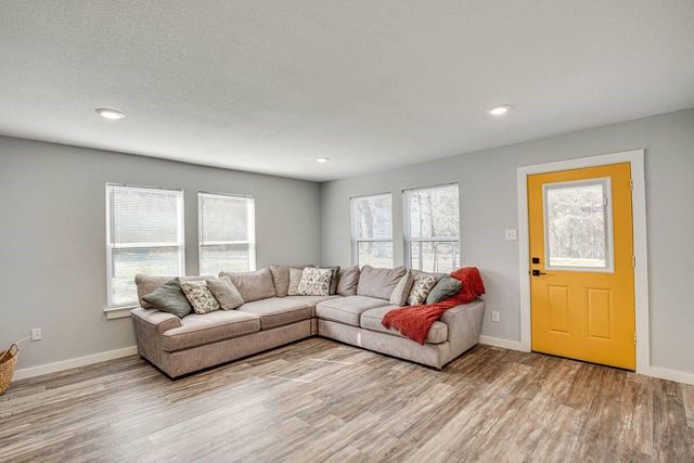 5248 Sam Houston Drive, Log Cabin, TX 75148